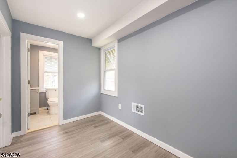 35 Boonton Ave