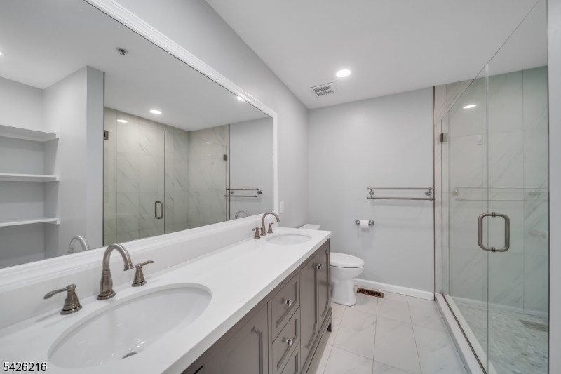 114 Ridge Dr