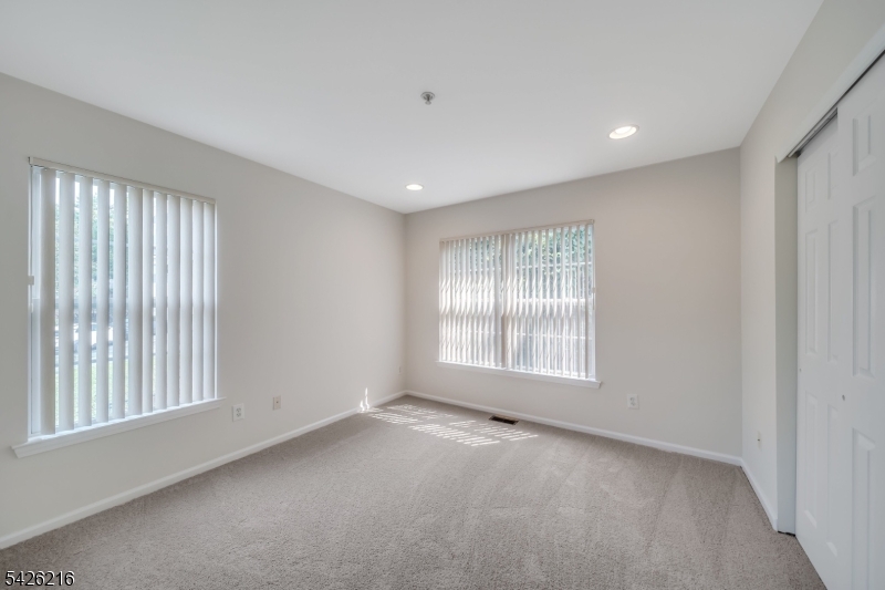 114 Ridge Dr