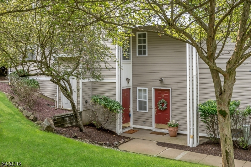 114 Ridge Dr