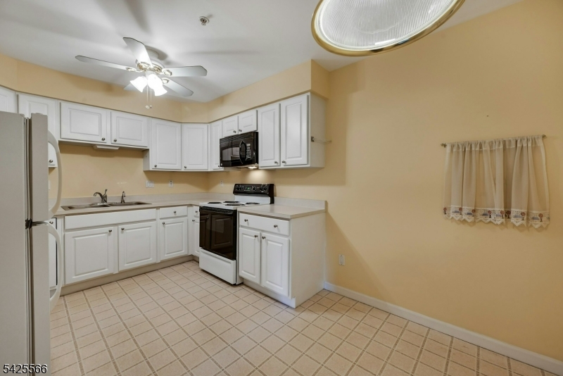 237 Cannella Way 237