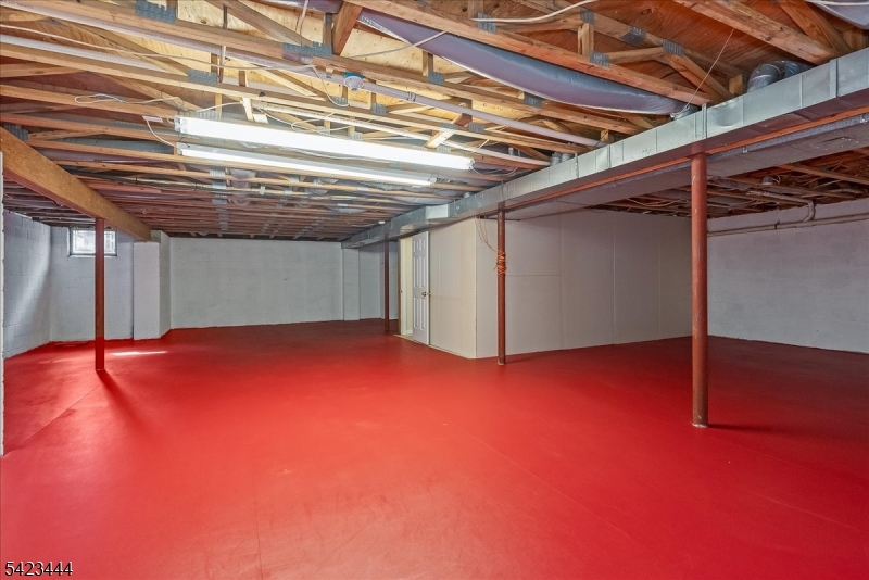 126 Worcester Dr