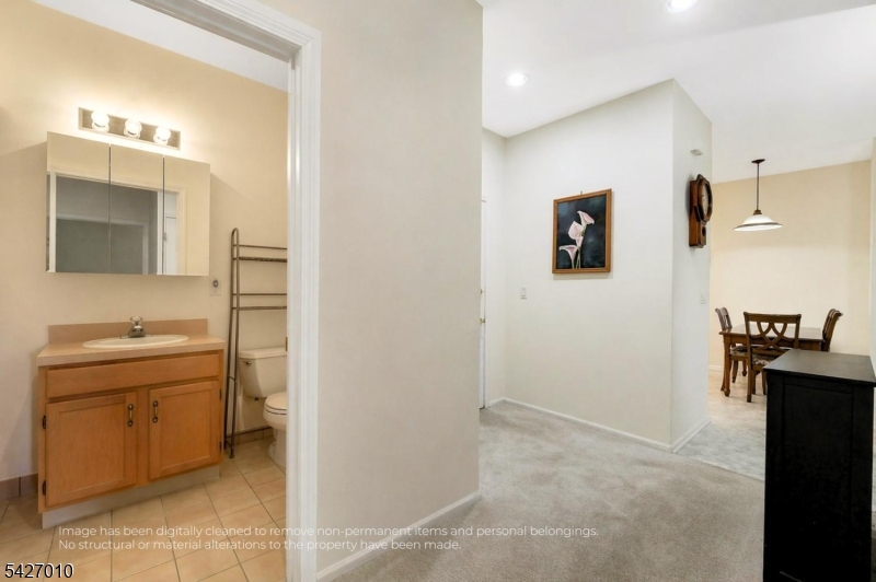 6412 Richmond Rd 6412