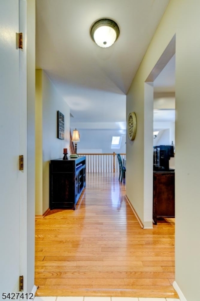 50H Beacon Hill Rd H