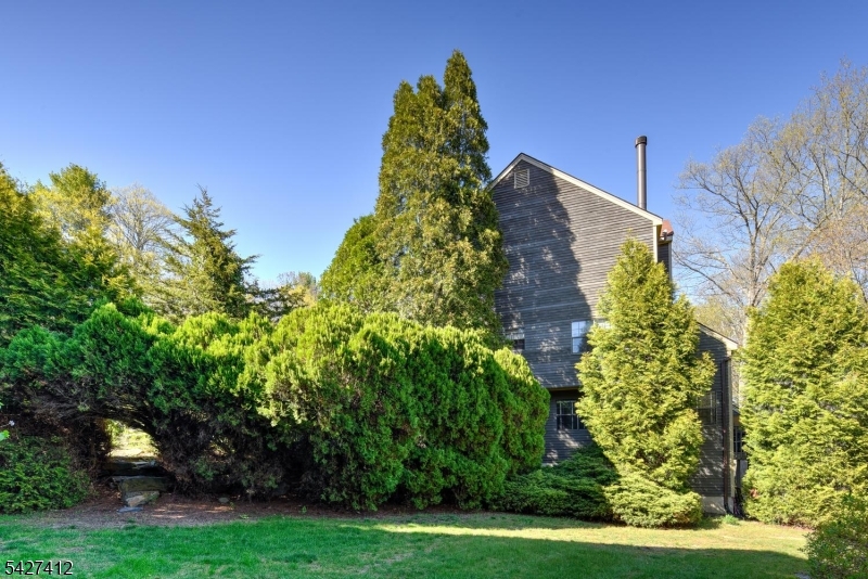 50H Beacon Hill Rd H