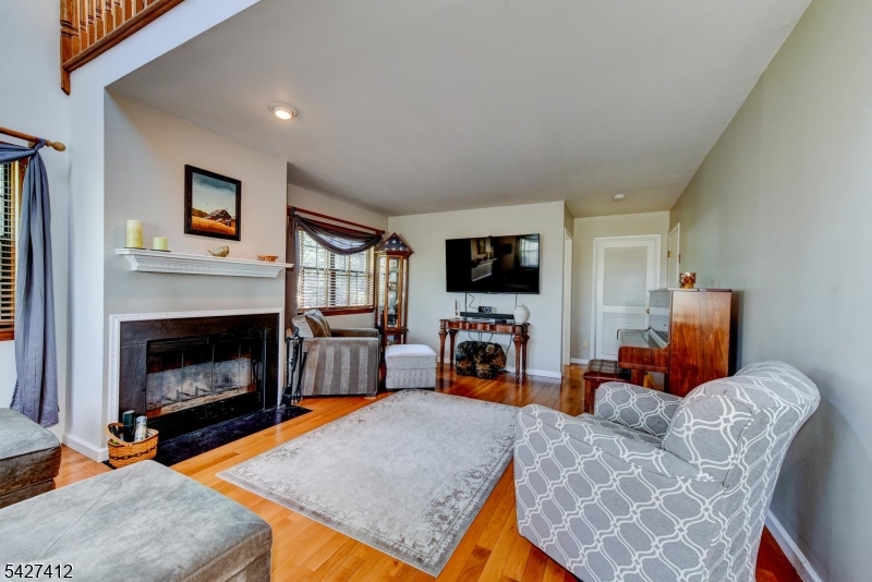 50H Beacon Hill Rd H