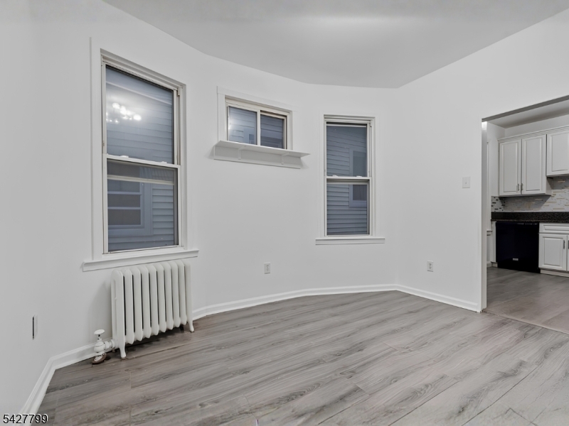 22 Harrison Ave 2