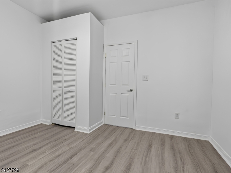 22 Harrison Ave 2