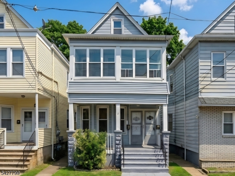 22 Harrison Ave 2