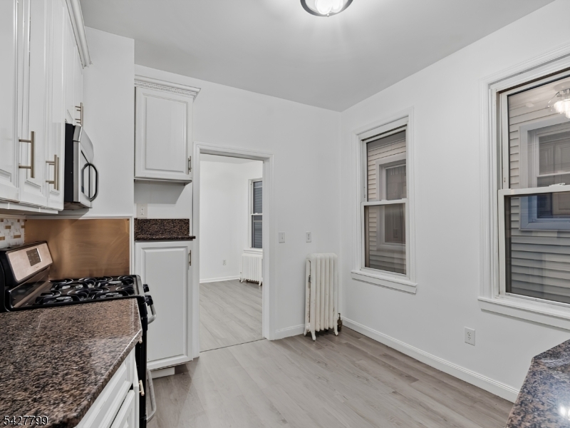 22 Harrison Ave 2