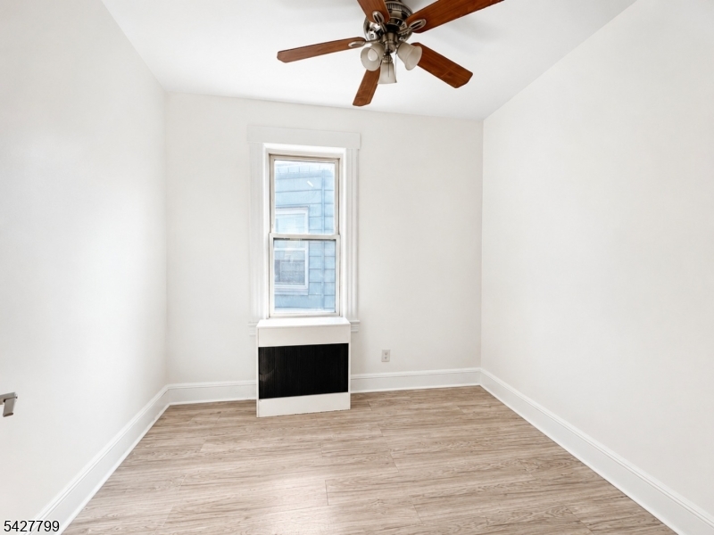 22 Harrison Ave 2