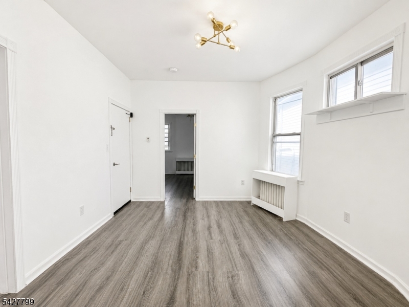22 Harrison Ave 2