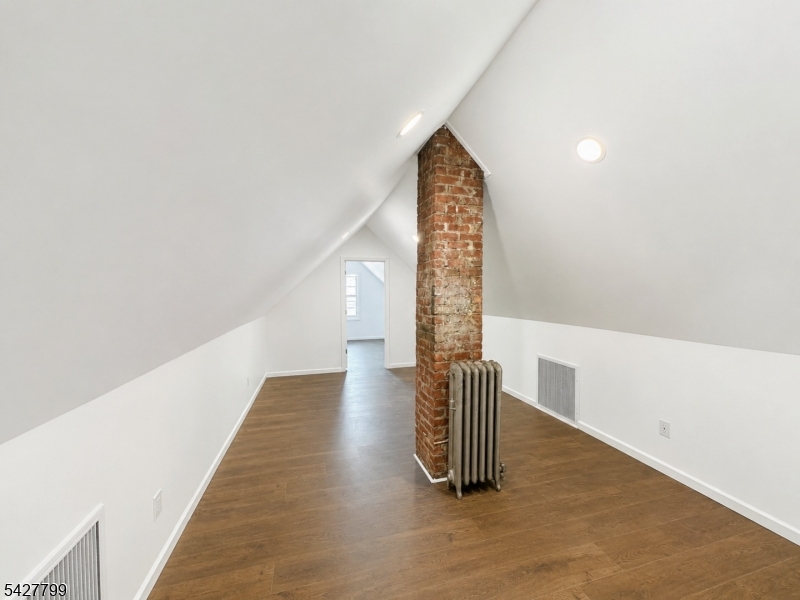 22 Harrison Ave 2
