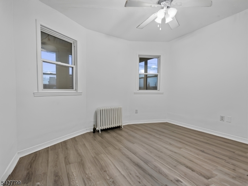 22 Harrison Ave 2