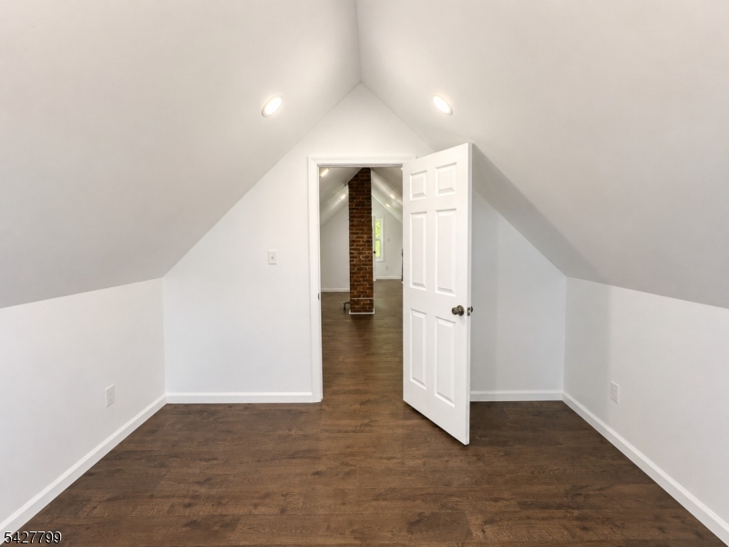 22 Harrison Ave 2