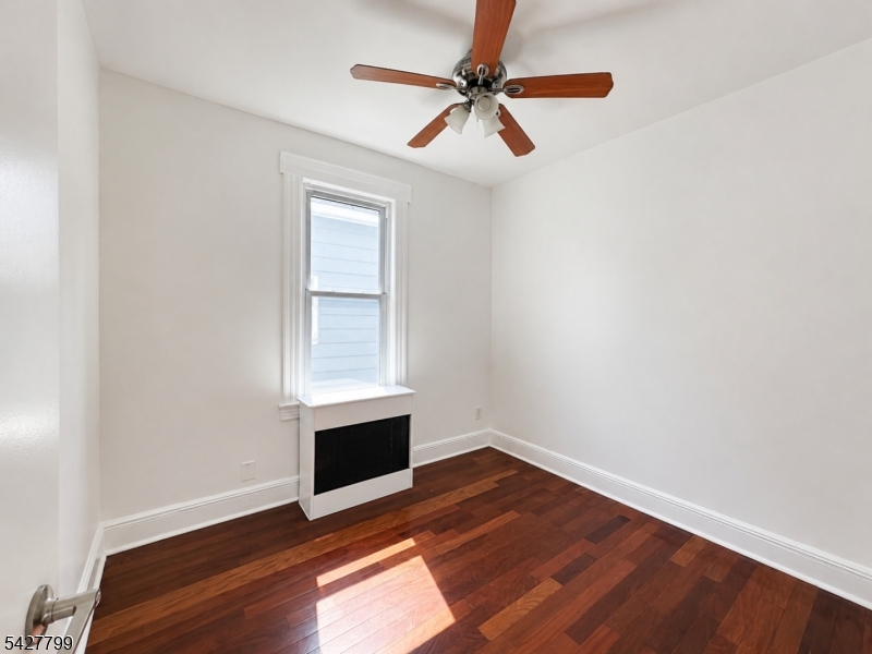 22 Harrison Ave 2