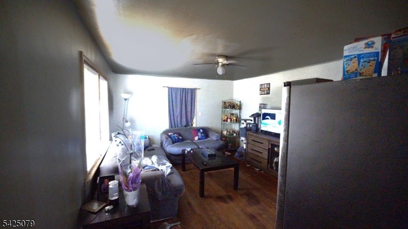 290 Central Ave