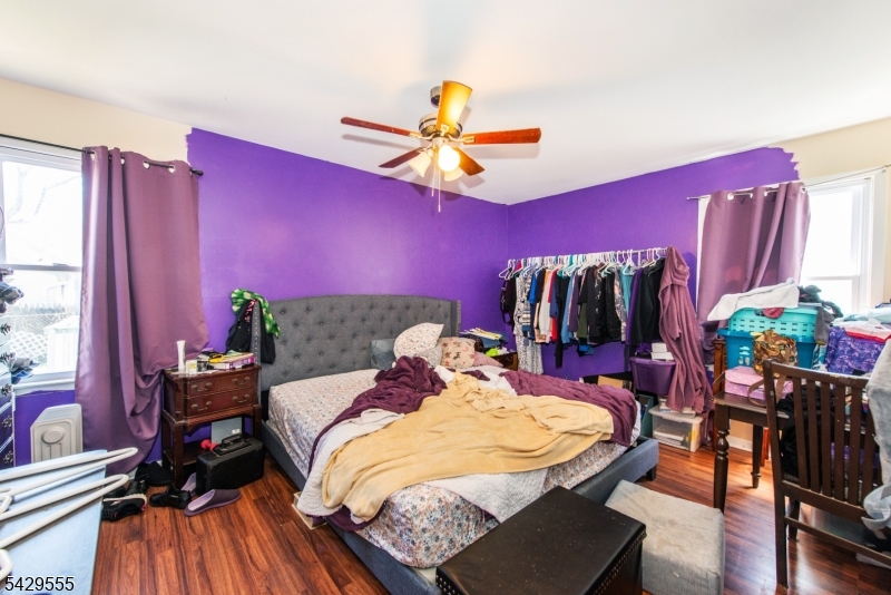 128 Highland Blvd