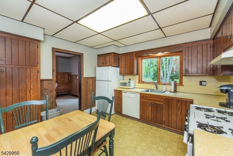 11 Oak Rd