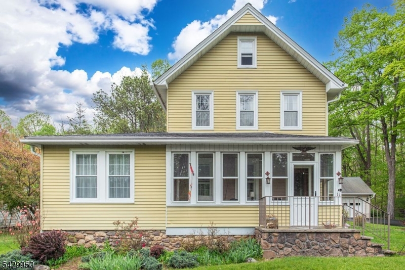11 Oak Rd