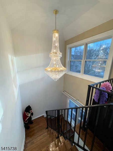 271 Bergen Blvd