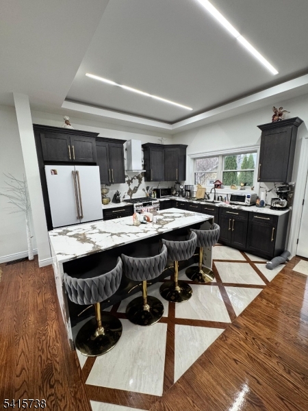 271 Bergen Blvd