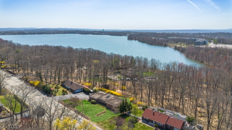 779 Berdan Ave
