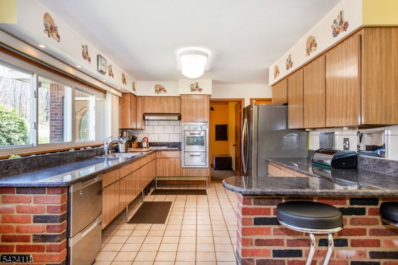 779 Berdan Ave