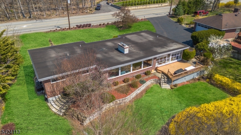 779 Berdan Ave
