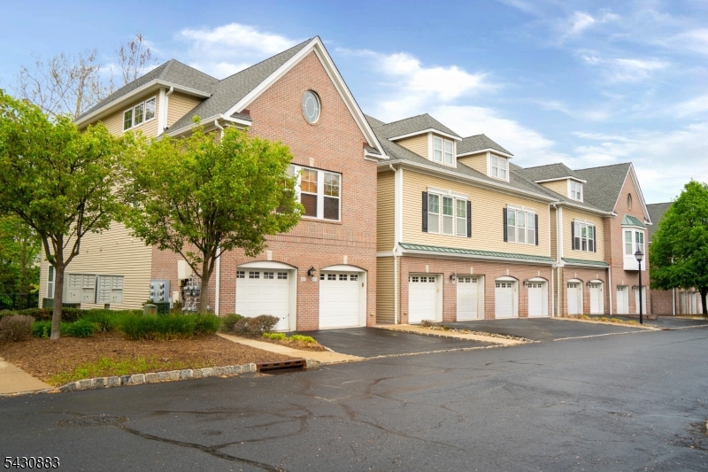 804 River Place