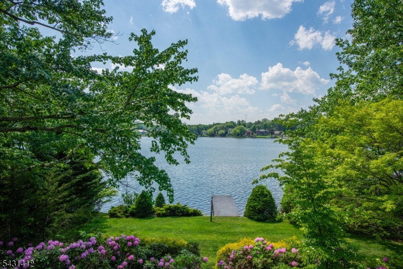 174 Pines Lake Dr E