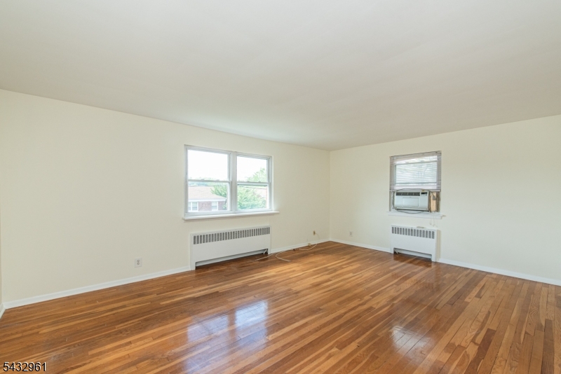 284 Claremont Ave A3