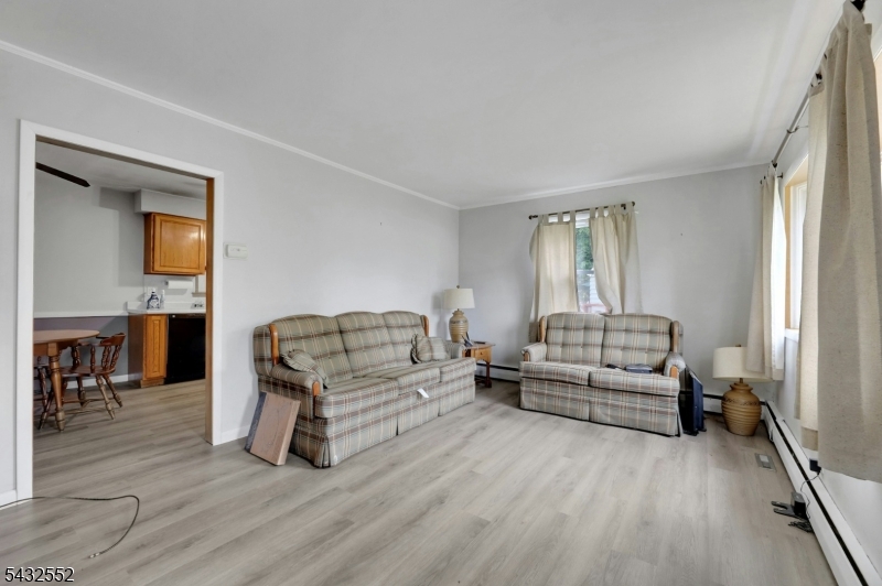 17 Butler Pl
