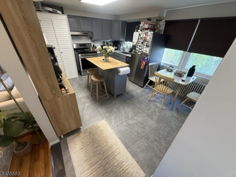 51 Haverhill Ave 2