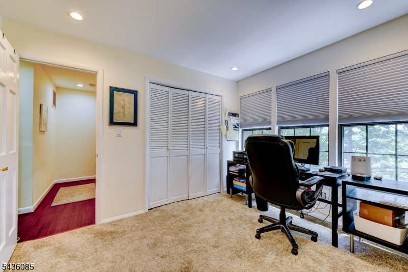 57H Bunker Hill Rd H