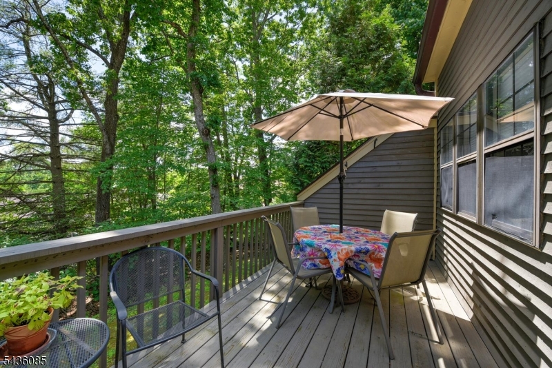 57H Bunker Hill Rd H