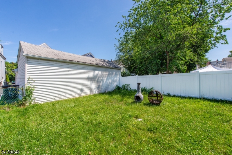 40 Olive St 1