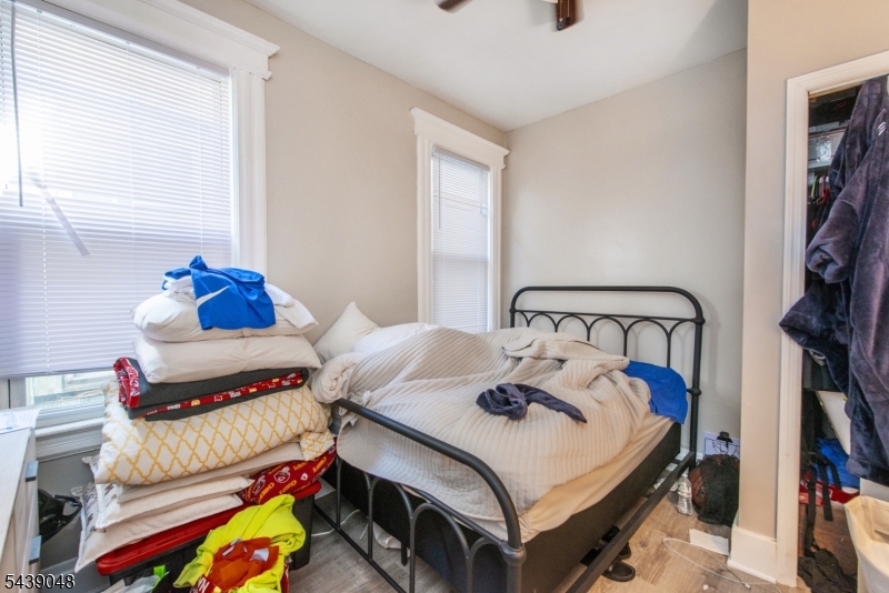 40 Olive St 1