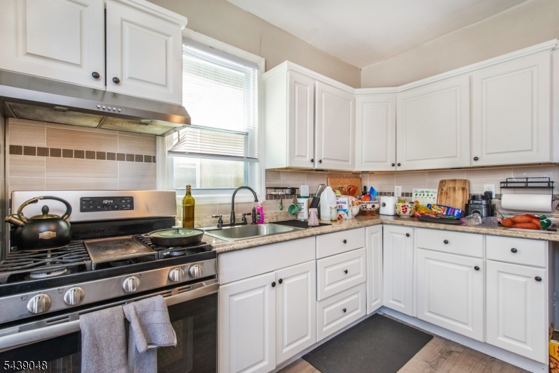 40 Olive St 1