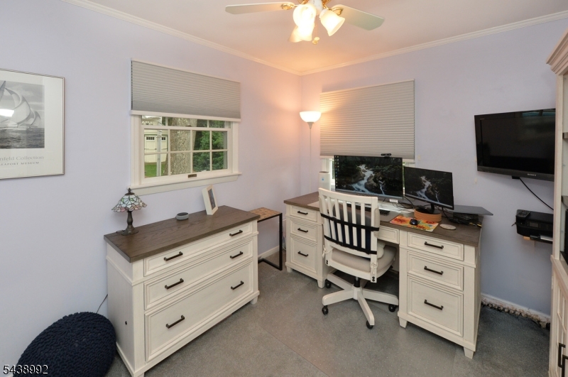 30 Knolls Rd