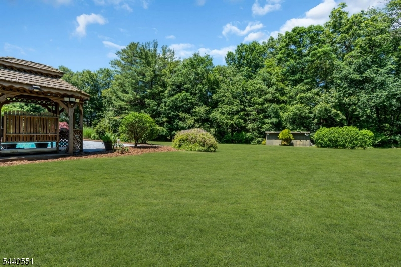 15 Timber Ln