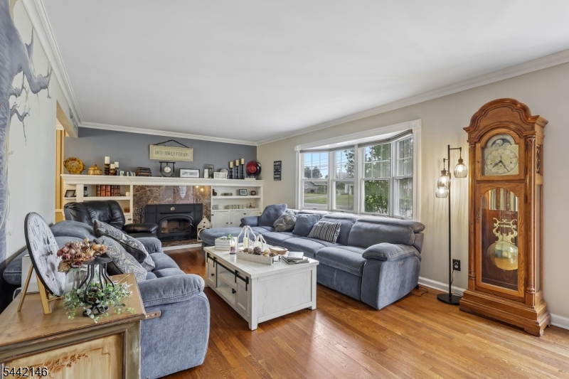 49 Pancake Hollow Dr