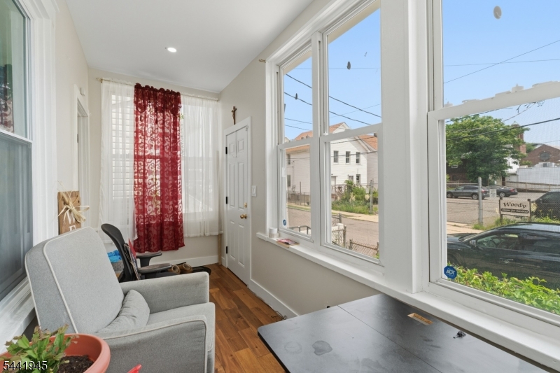 169 Oakwood Pl