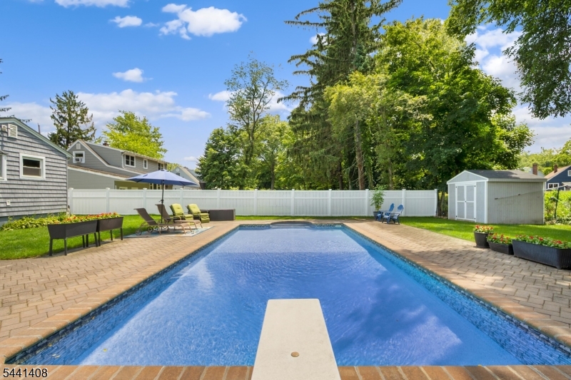 134 Marion Ct