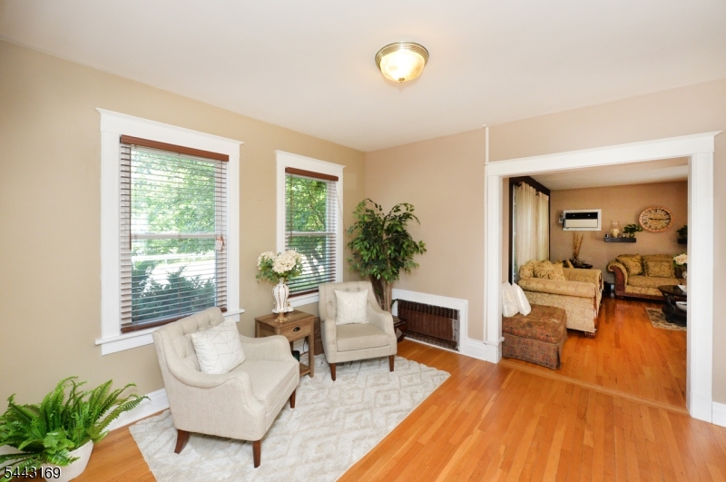 71 Ringwood Ave