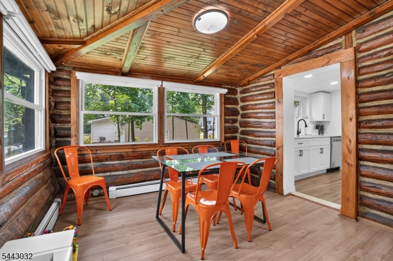 53 Lakeview Dr