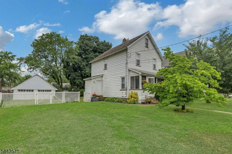 36 Furnace Ave