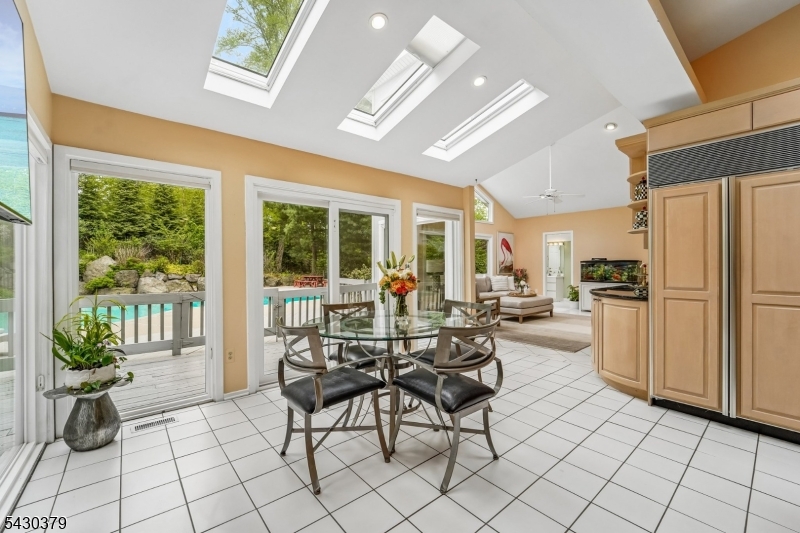 8 Union Hill Rd