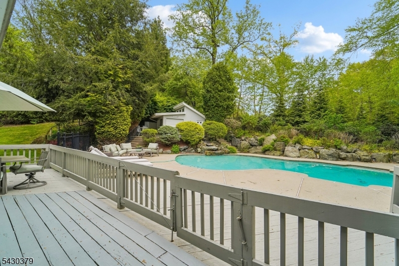 8 Union Hill Rd