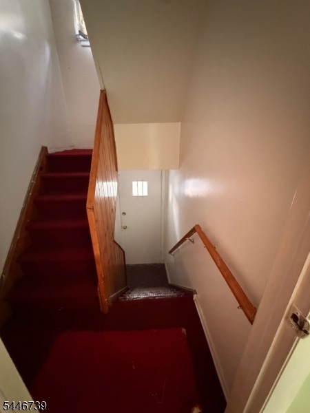 81 Mount Vernon Ave